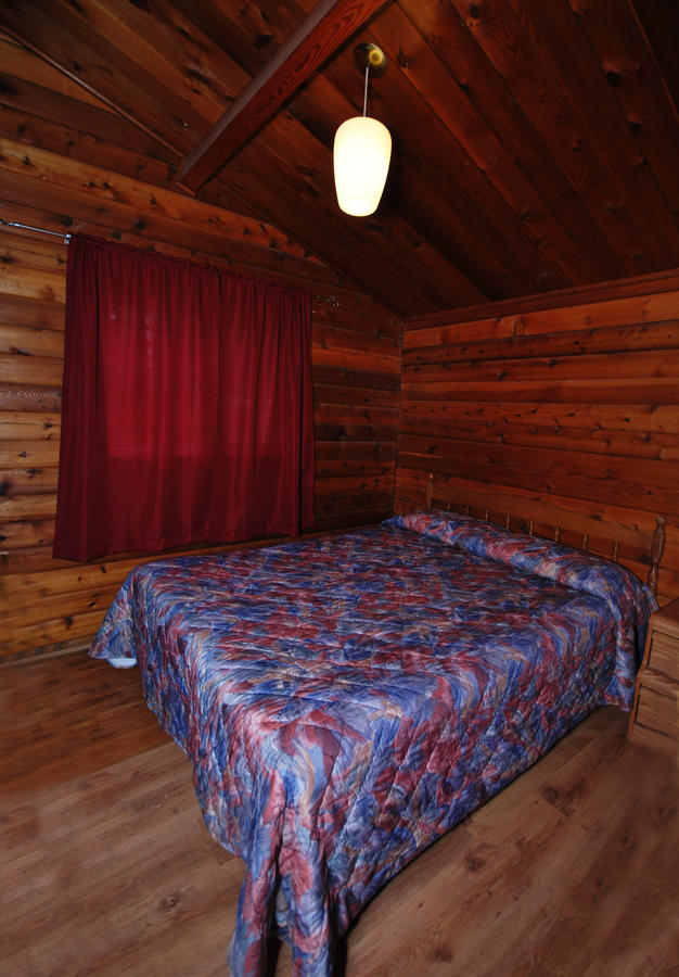 Kenosee Inn & Cabins Kenosee Park Szoba fotó
